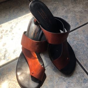 Donald Pliner sandal